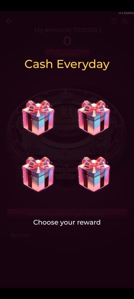 IV7 Game reward screen displaying gift boxes and daily reward